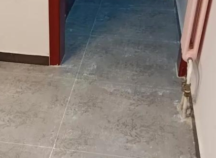石龙瓷砖空鼓维修公司分享下石龙地砖空鼓了怎么办